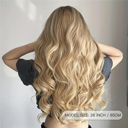 26 Zoll aschblonde Perücke mit Pony – natürlich gewelltes Haar, perfekt für den Alltag