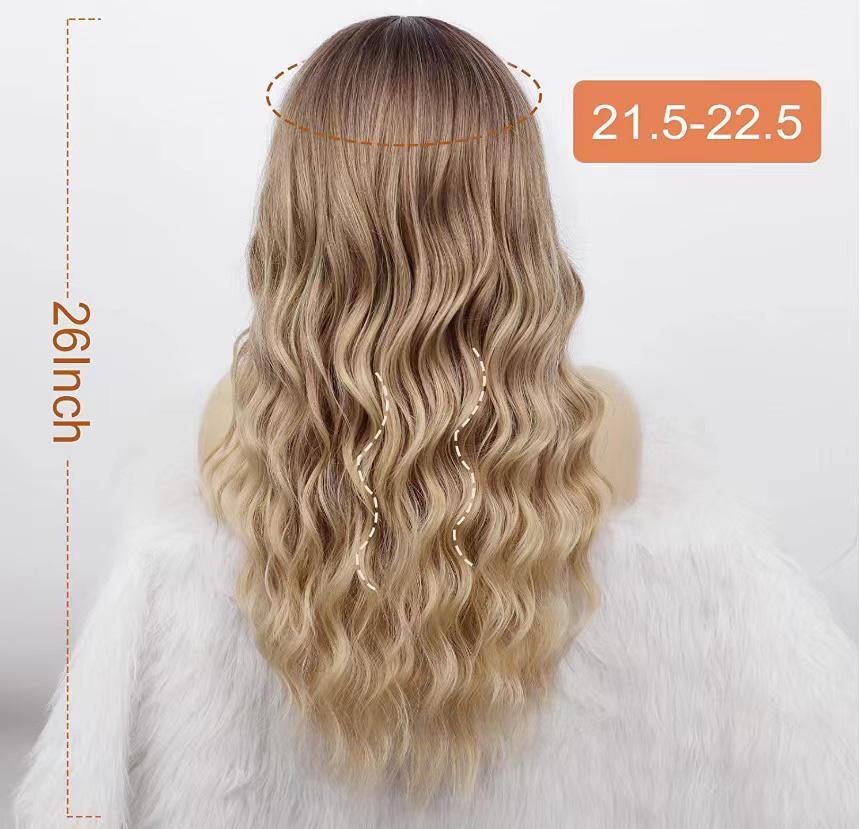 26 Zoll aschblonde Perücke mit Pony – natürlich gewelltes Haar, perfekt für den Alltag